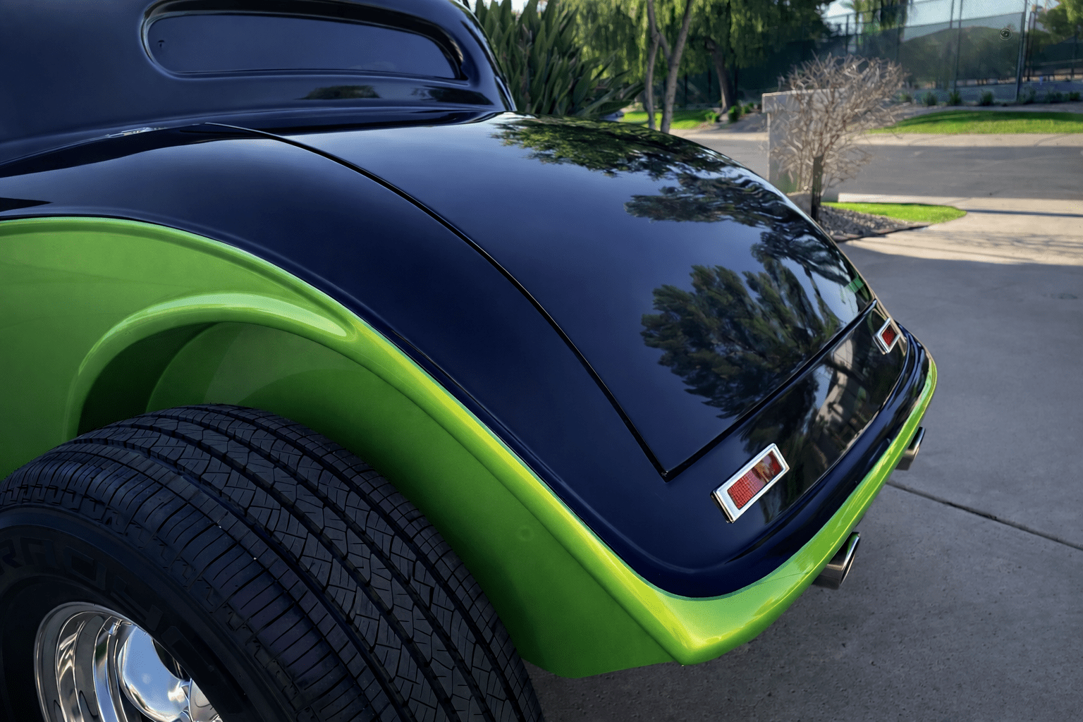 1933 Ford 3 WINDOW SALT FLAT 14