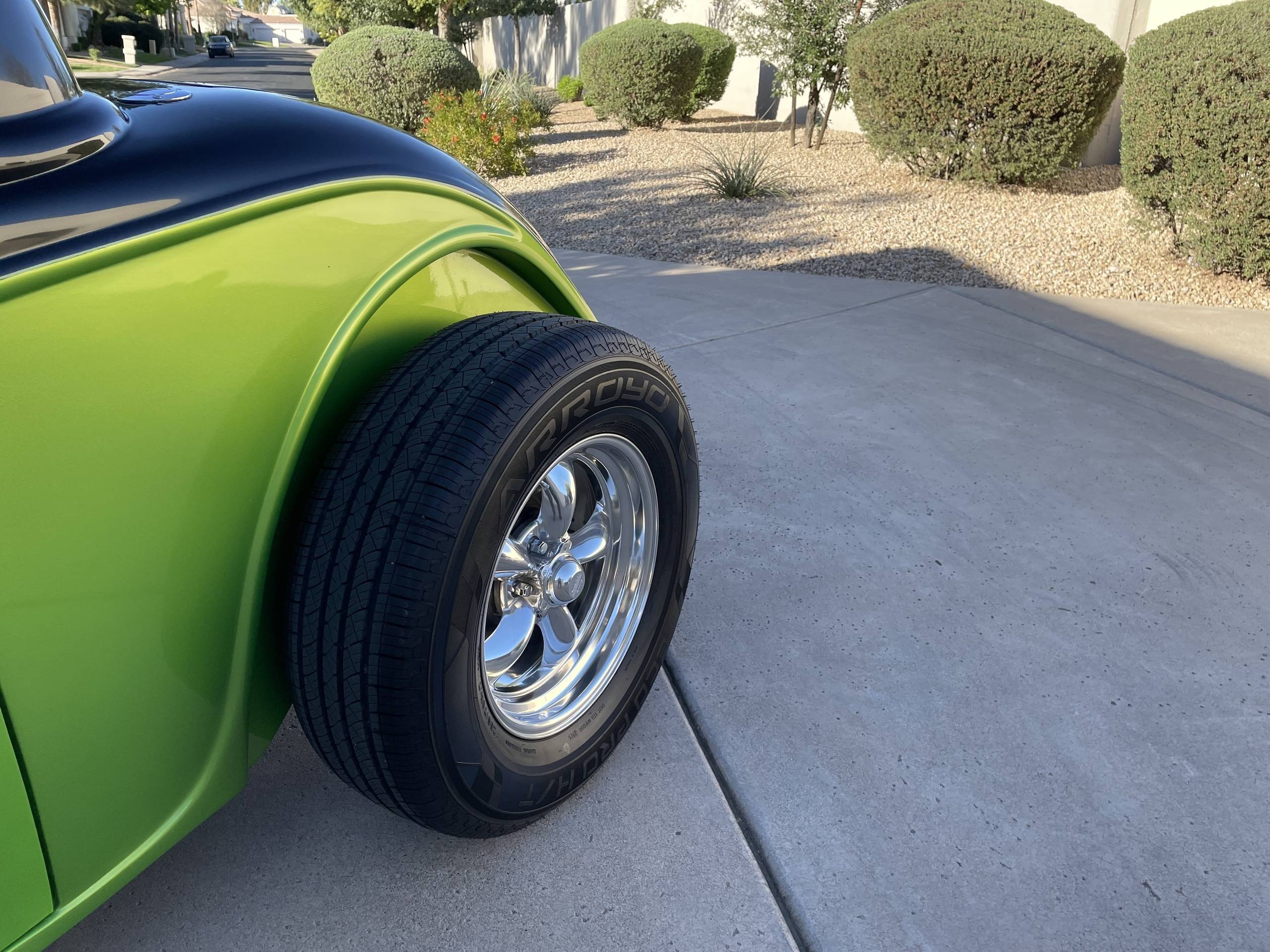 1933 Ford 3 WINDOW SALT FLAT 11