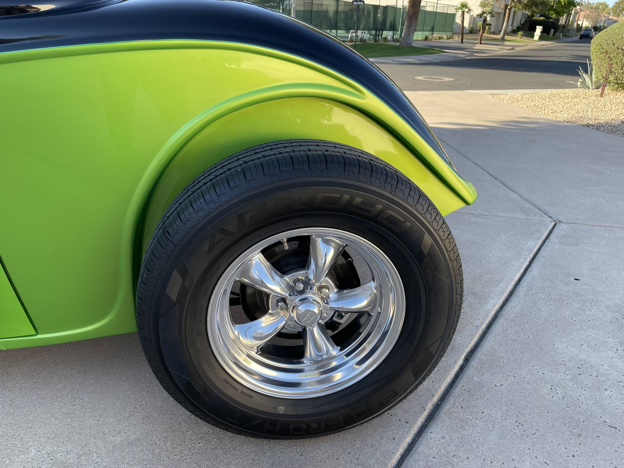 1933 Ford 3 WINDOW SALT FLAT 12