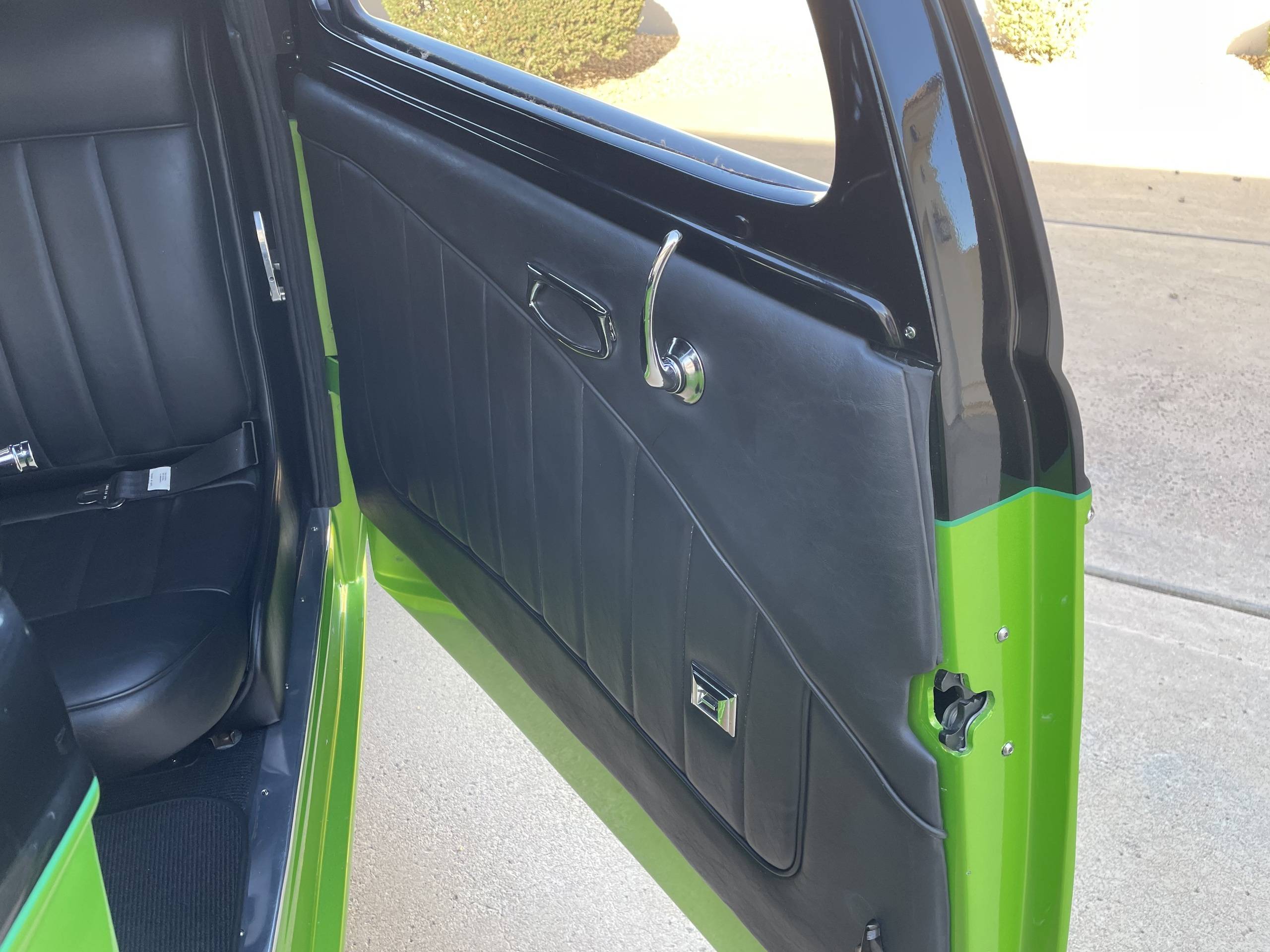 1933 Ford 3 WINDOW SALT FLAT 34