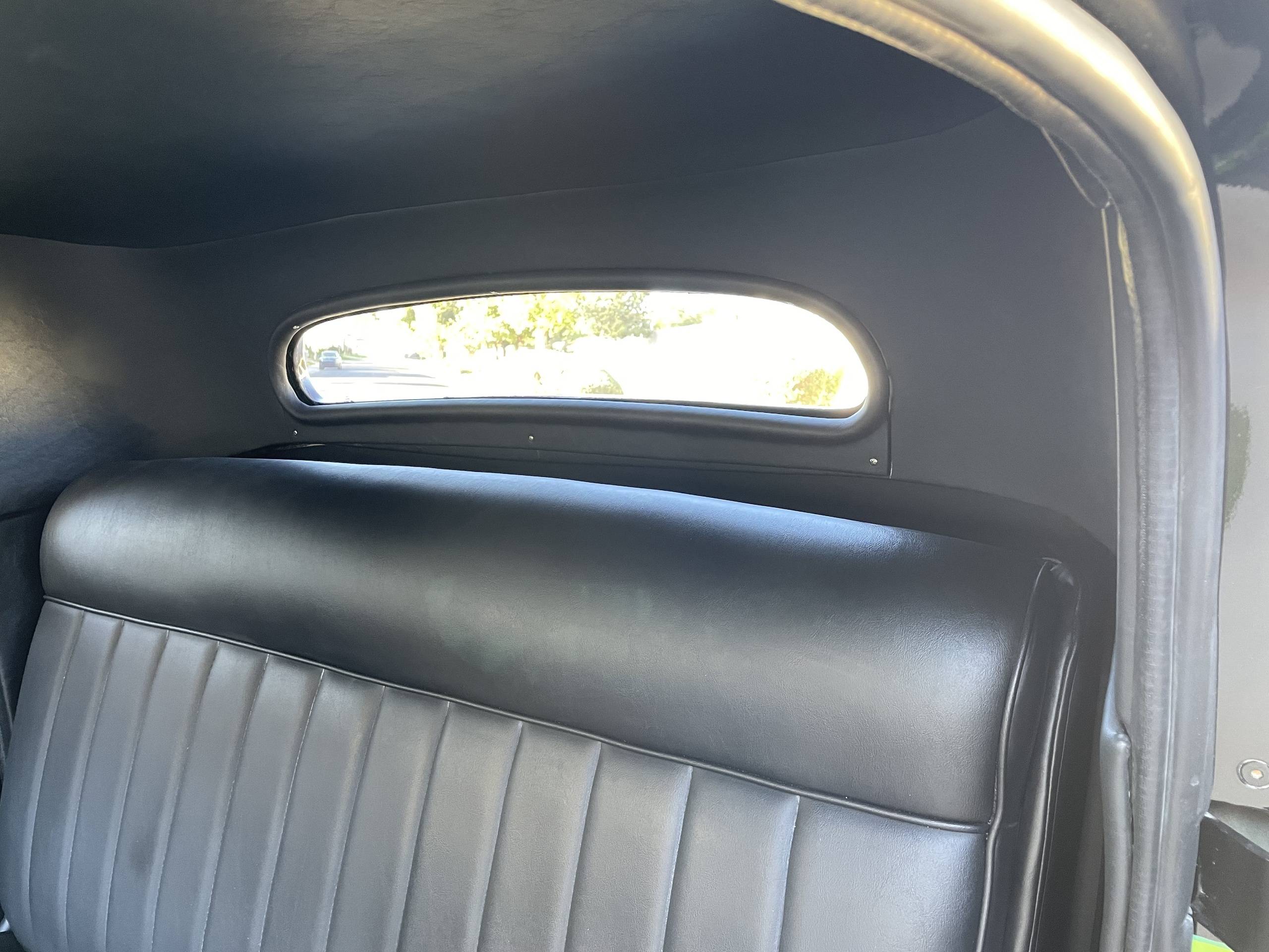 1933 Ford 3 WINDOW SALT FLAT 42