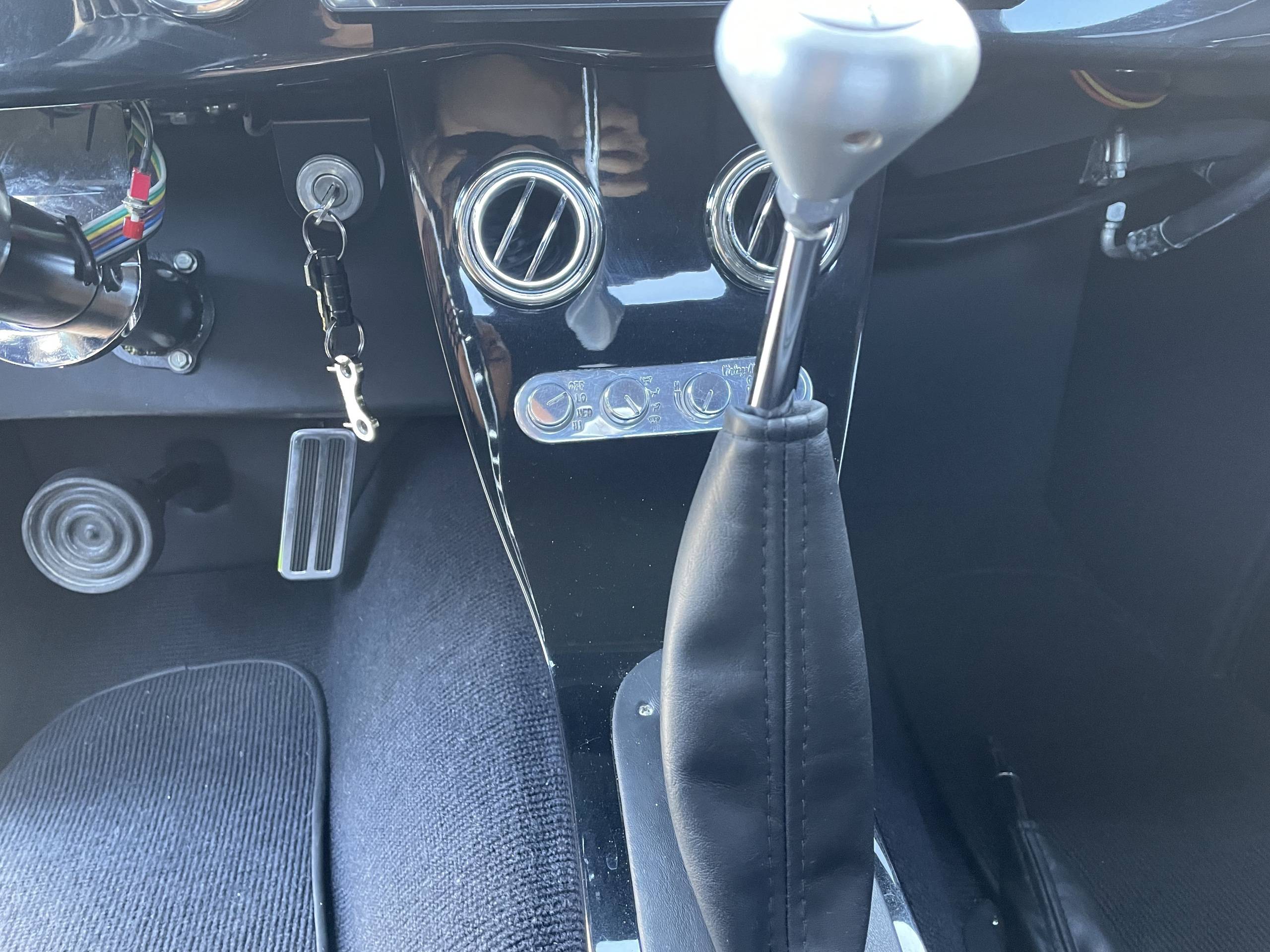 1933 Ford 3 WINDOW SALT FLAT 49