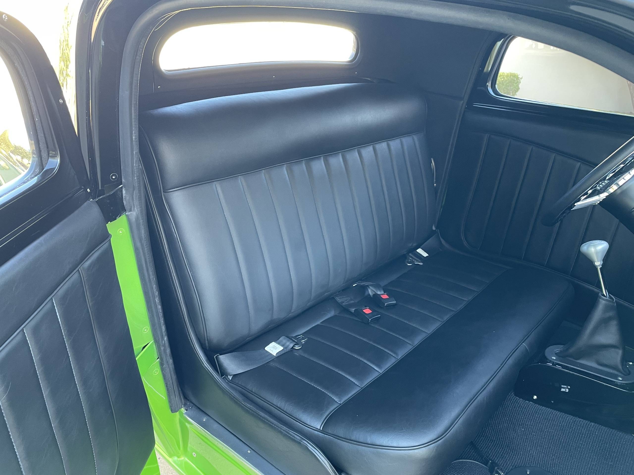 1933 Ford 3 WINDOW SALT FLAT 41