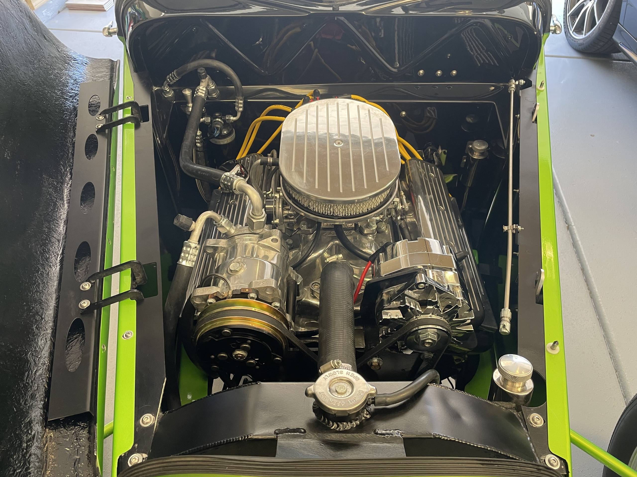 1933 Ford 3 WINDOW SALT FLAT 55