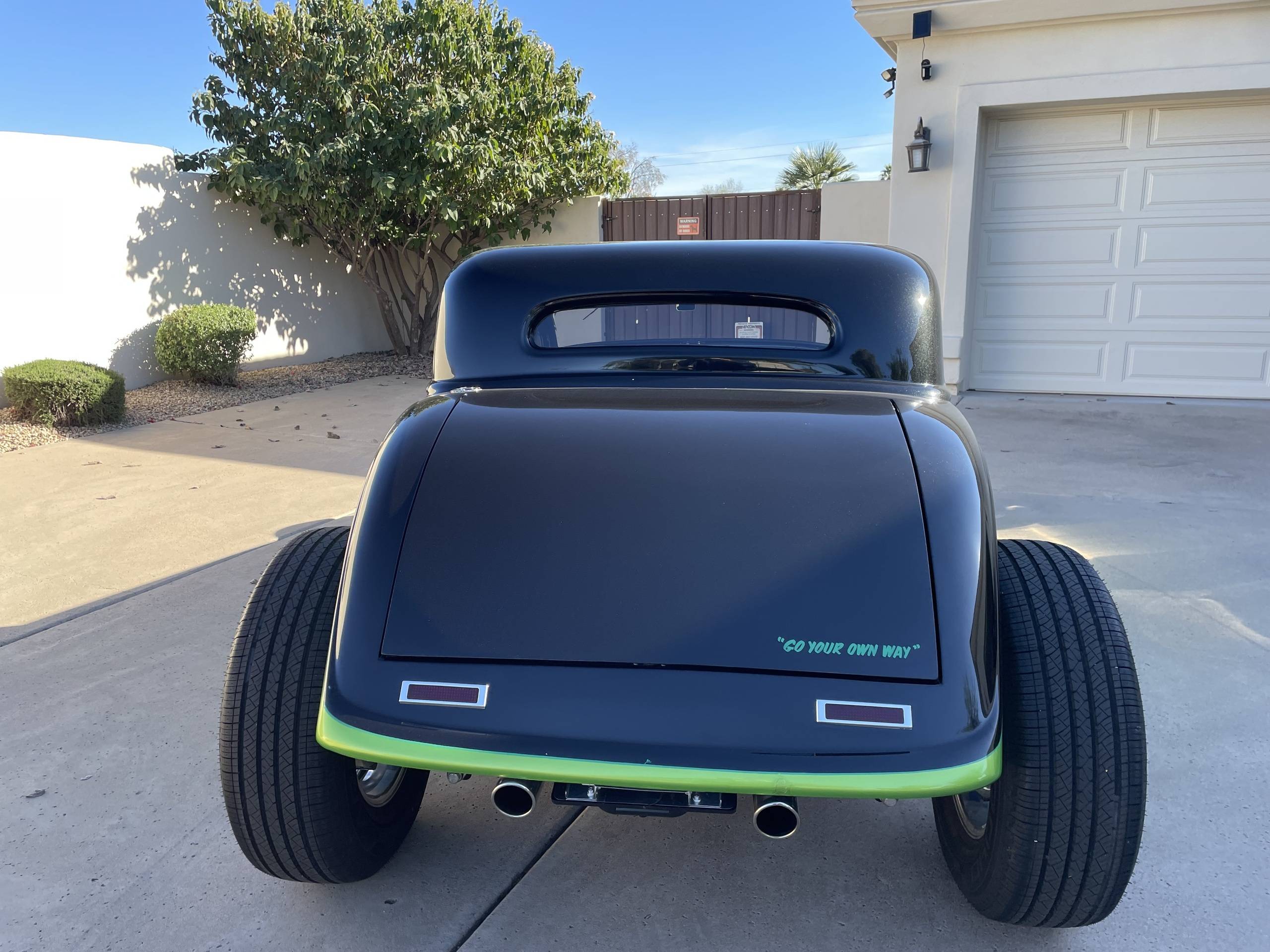 1933 Ford 3 WINDOW SALT FLAT 16