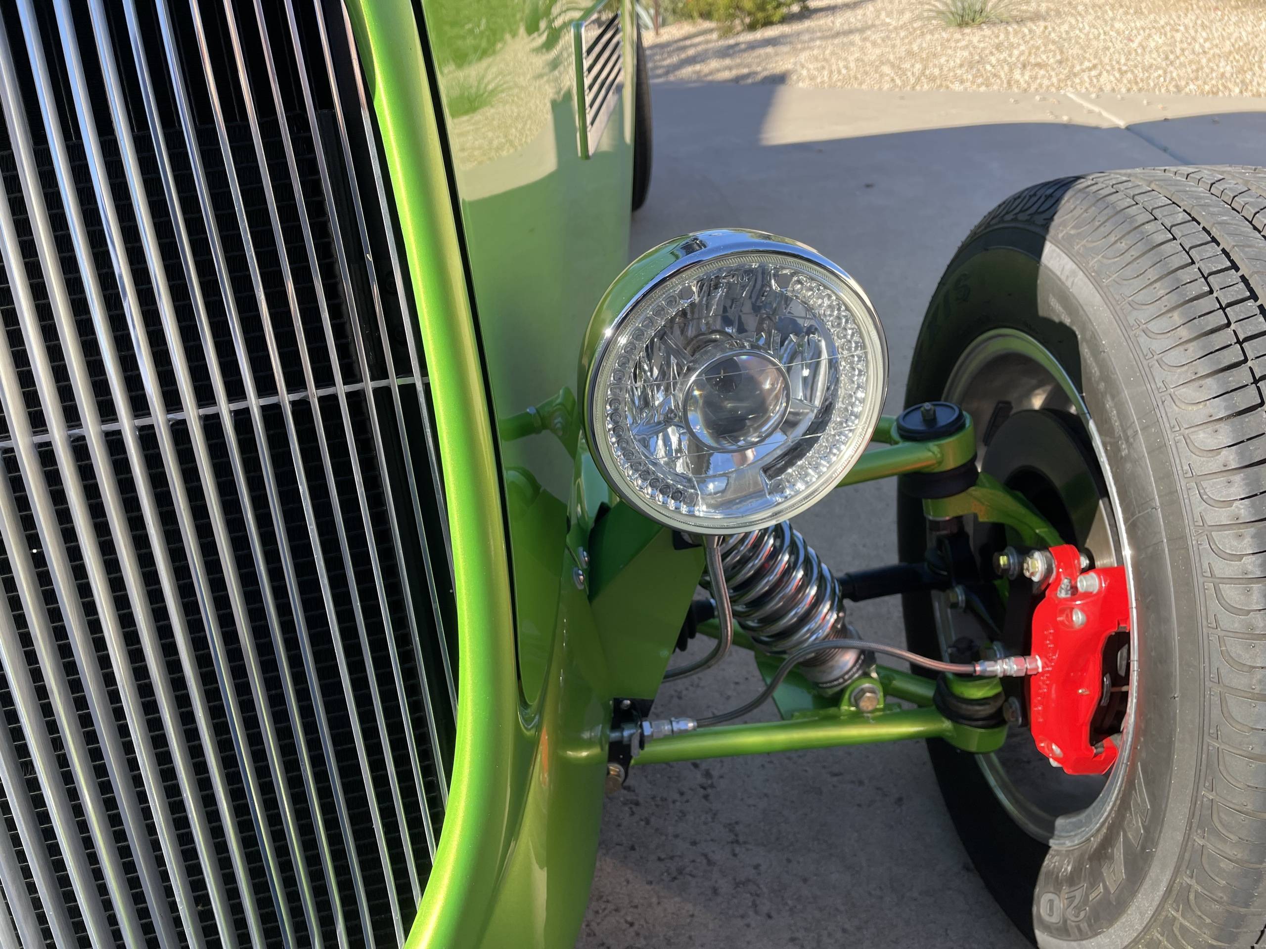1933 Ford 3 WINDOW SALT FLAT 27