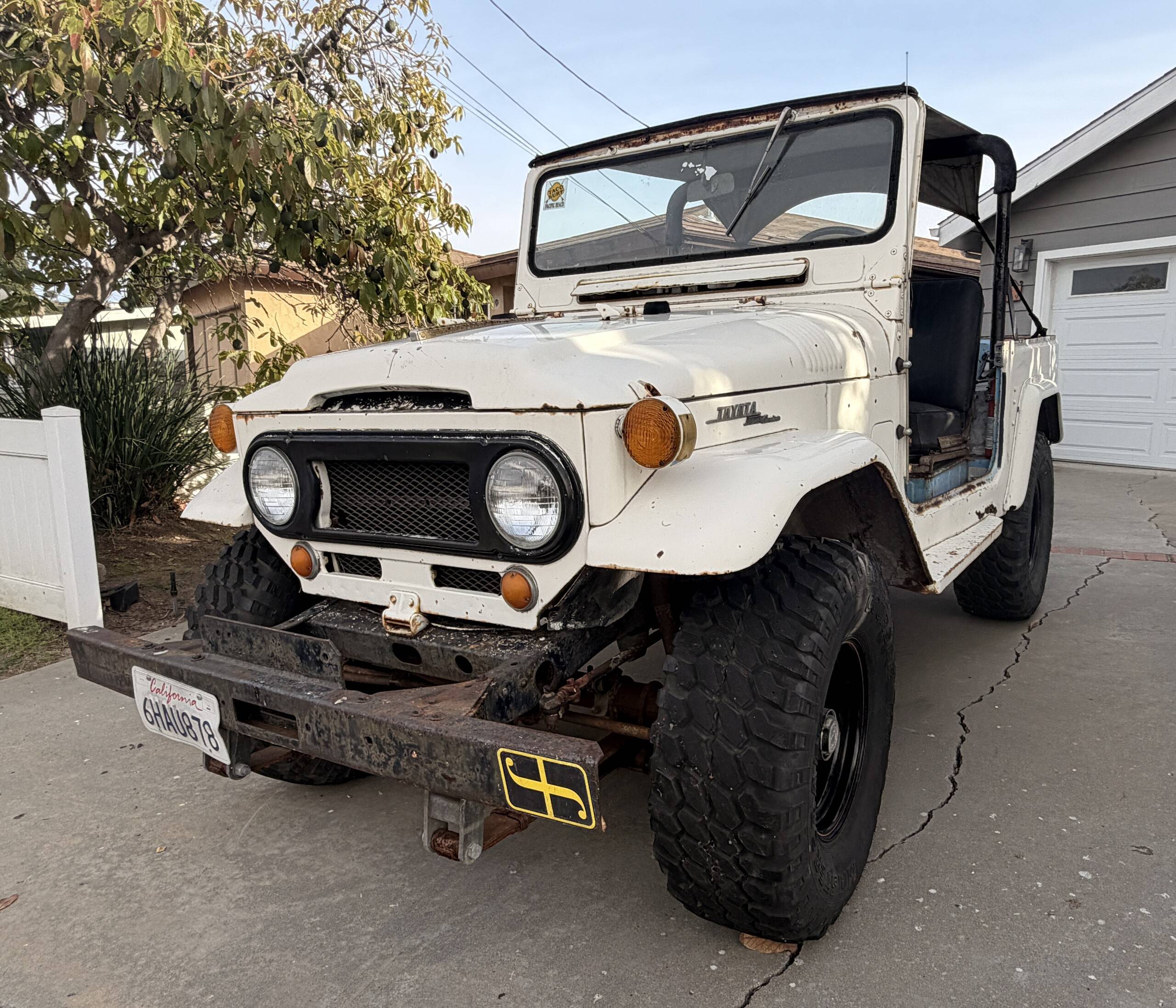 1967 Toyota FJ40 Land Cruiser 2
