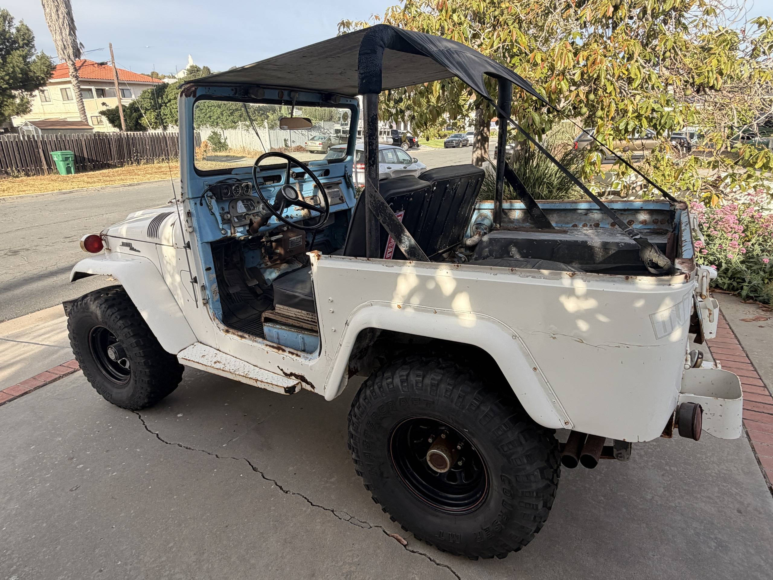 1967 Toyota FJ40 Land Cruiser 6