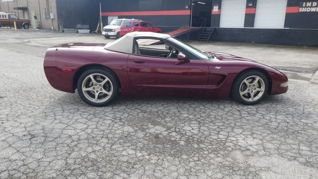 2003 Chevrolet Corvette 23