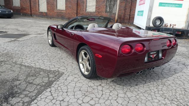 2003 Chevrolet Corvette 3