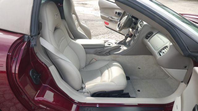 2003 Chevrolet Corvette 39