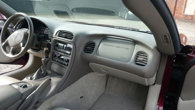 2003 Chevrolet Corvette 41