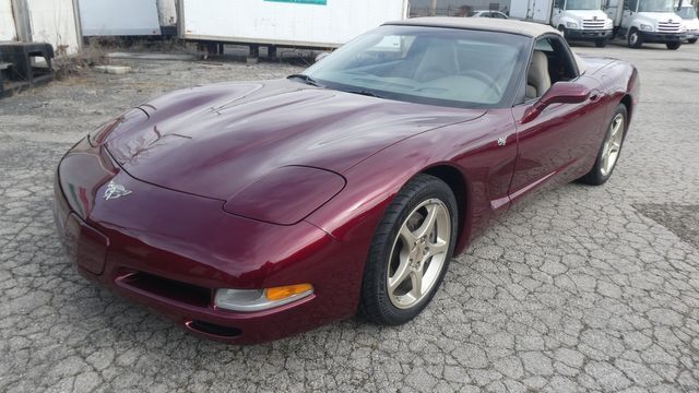 2003 Chevrolet Corvette 13