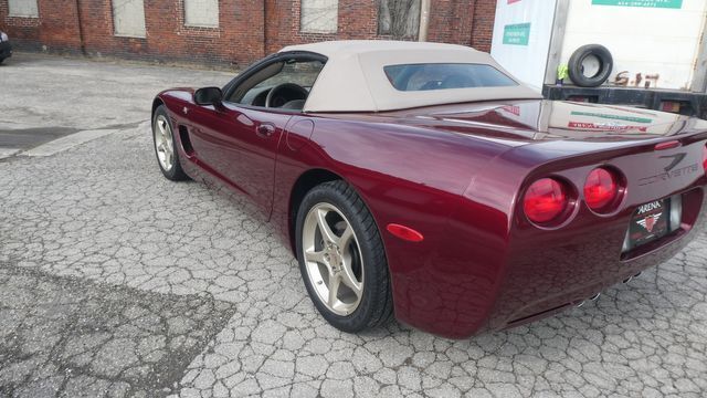 2003 Chevrolet Corvette 17