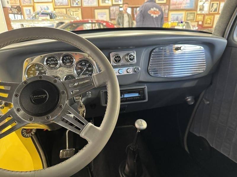 1934 Ford 3 Window Coupe 33