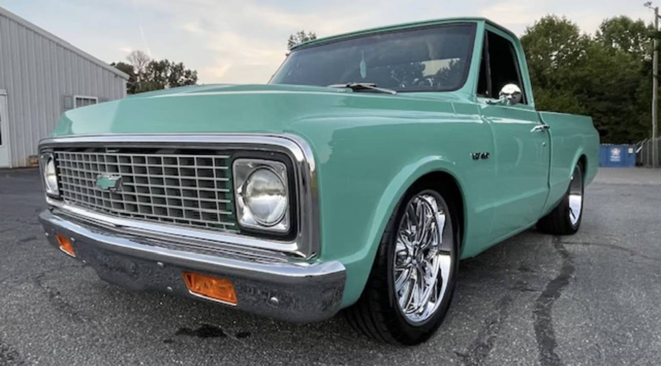 1969 Chevrolet C10 2