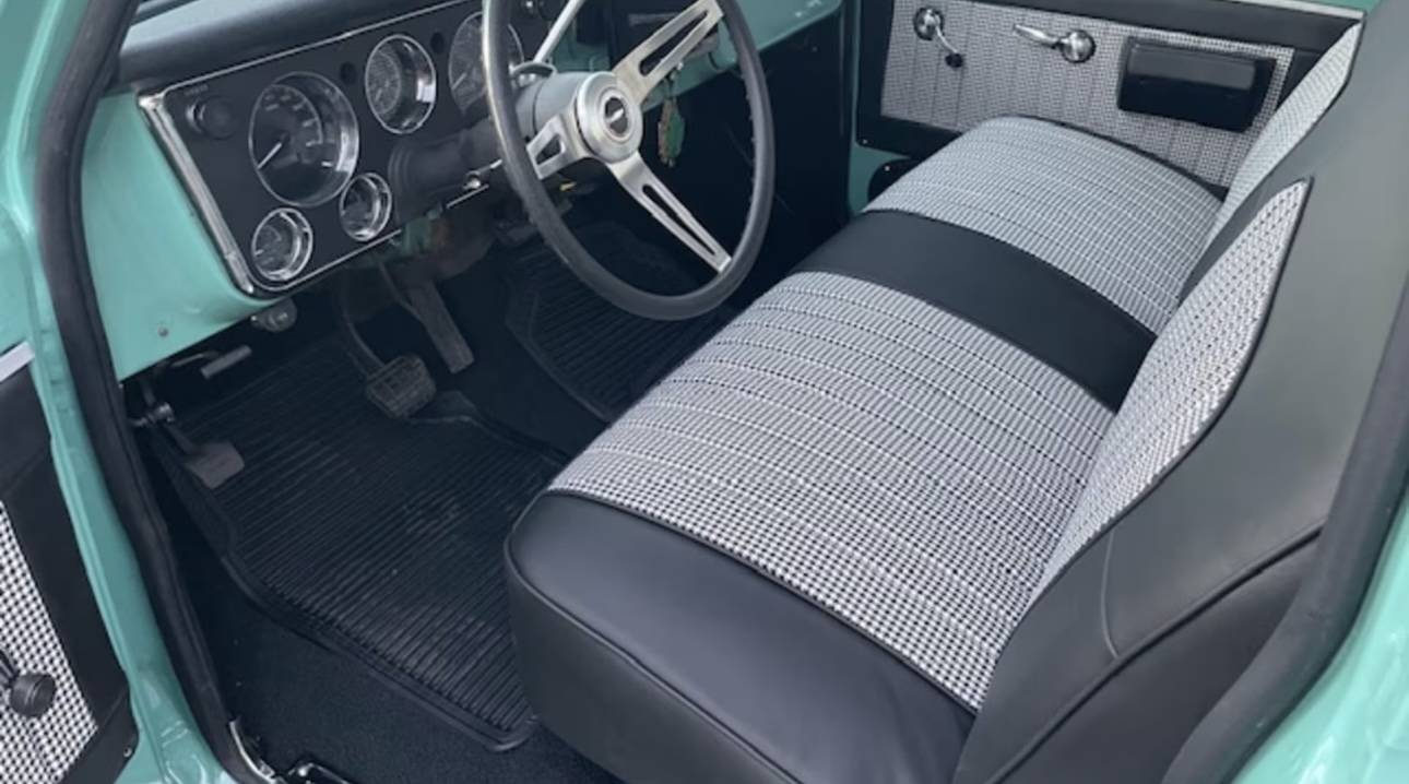 1969 Chevrolet C10 22