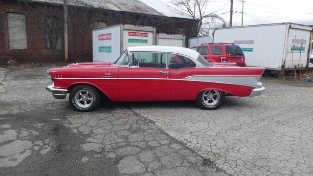 1957 CHEVROLET BEL AIR 5