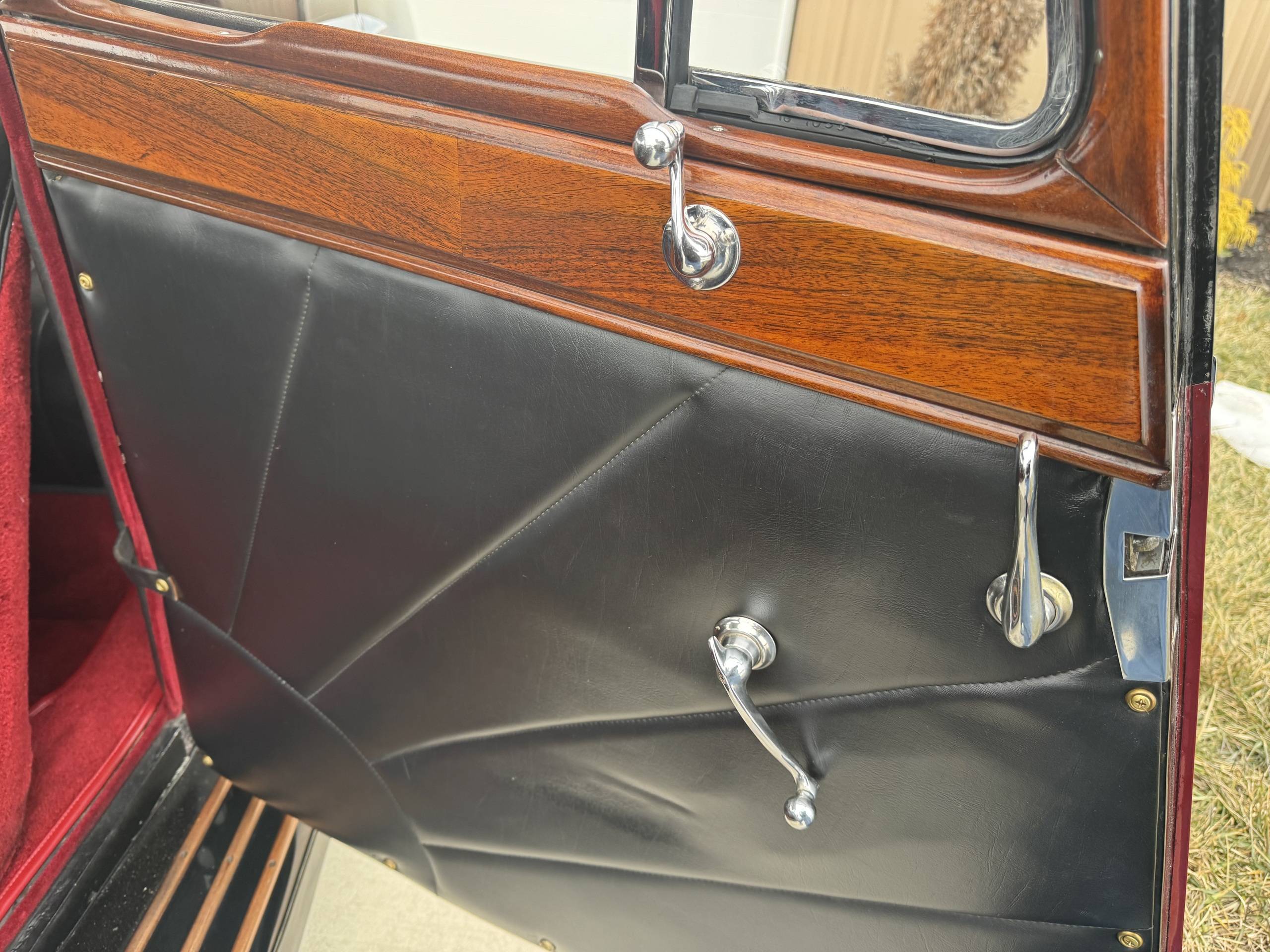 1936 Jaguar SS100 43