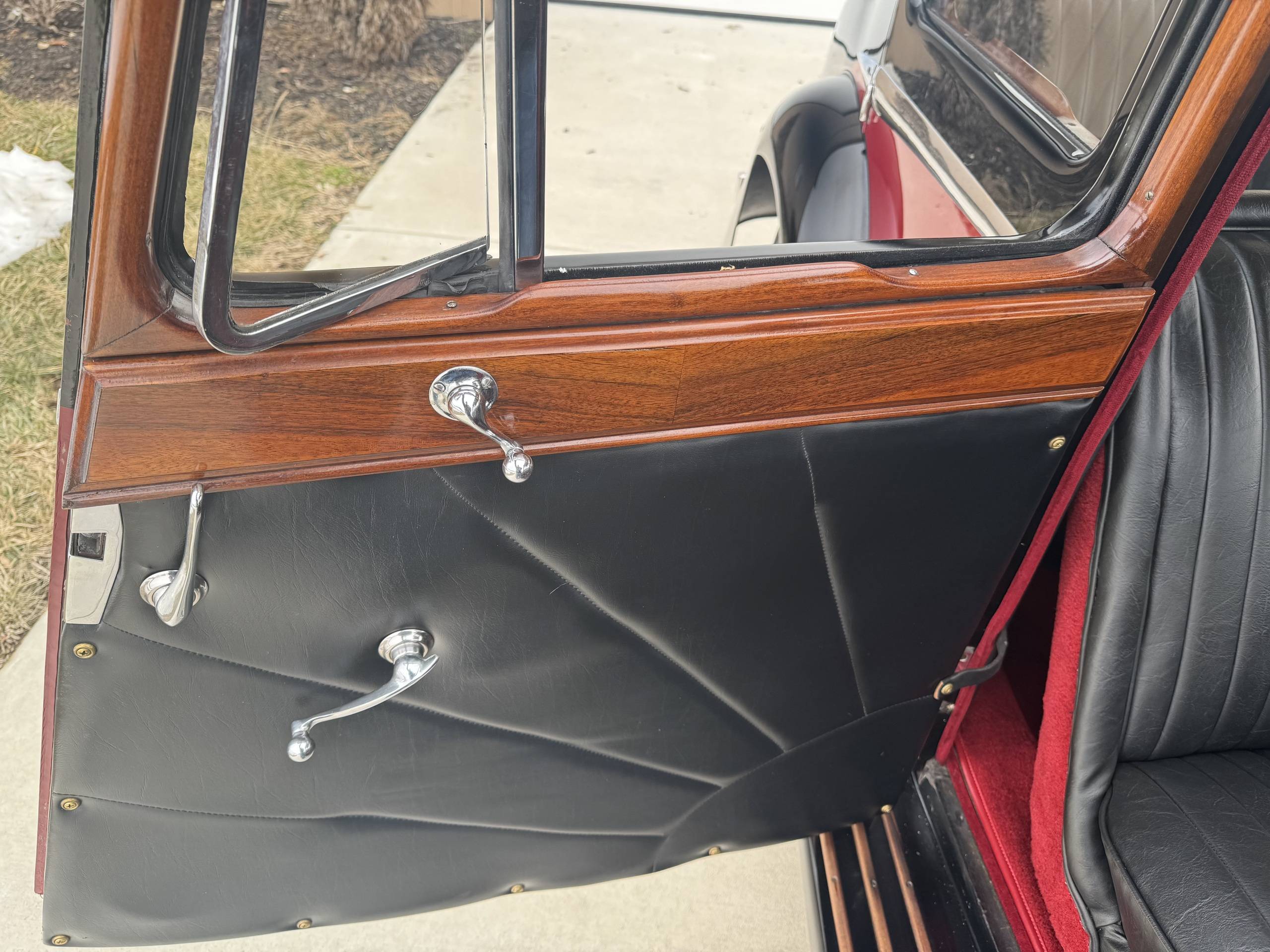 1936 Jaguar SS100 42