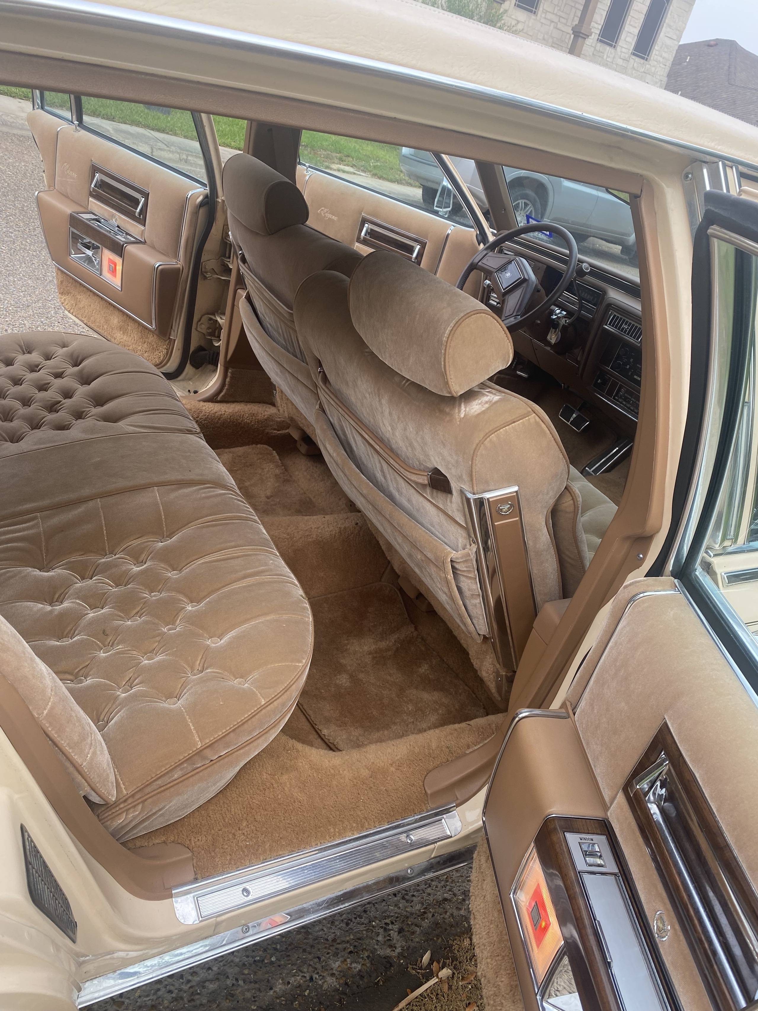 1988 Cadillac Fleetwood 45