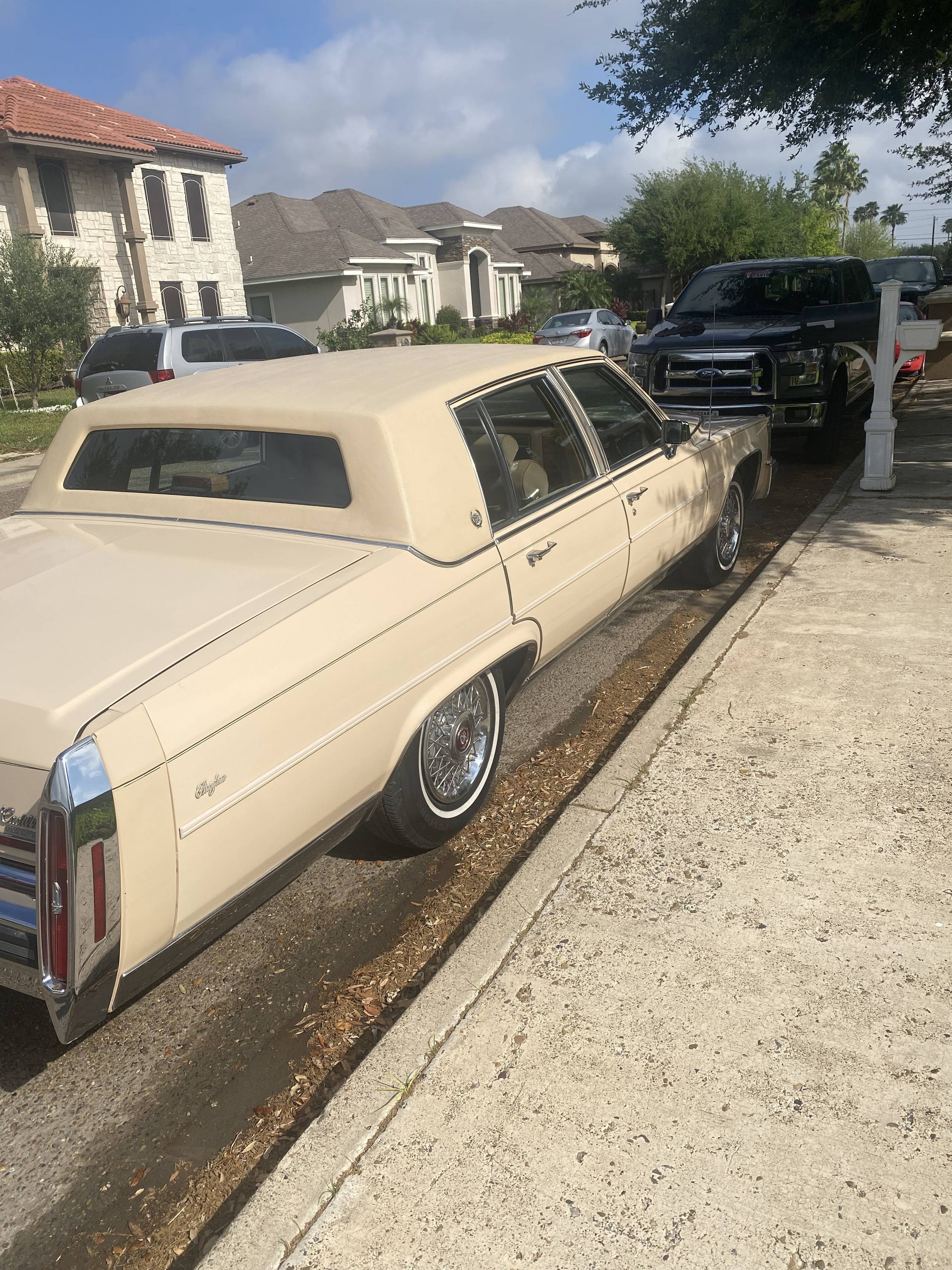 1988 Cadillac Fleetwood 20