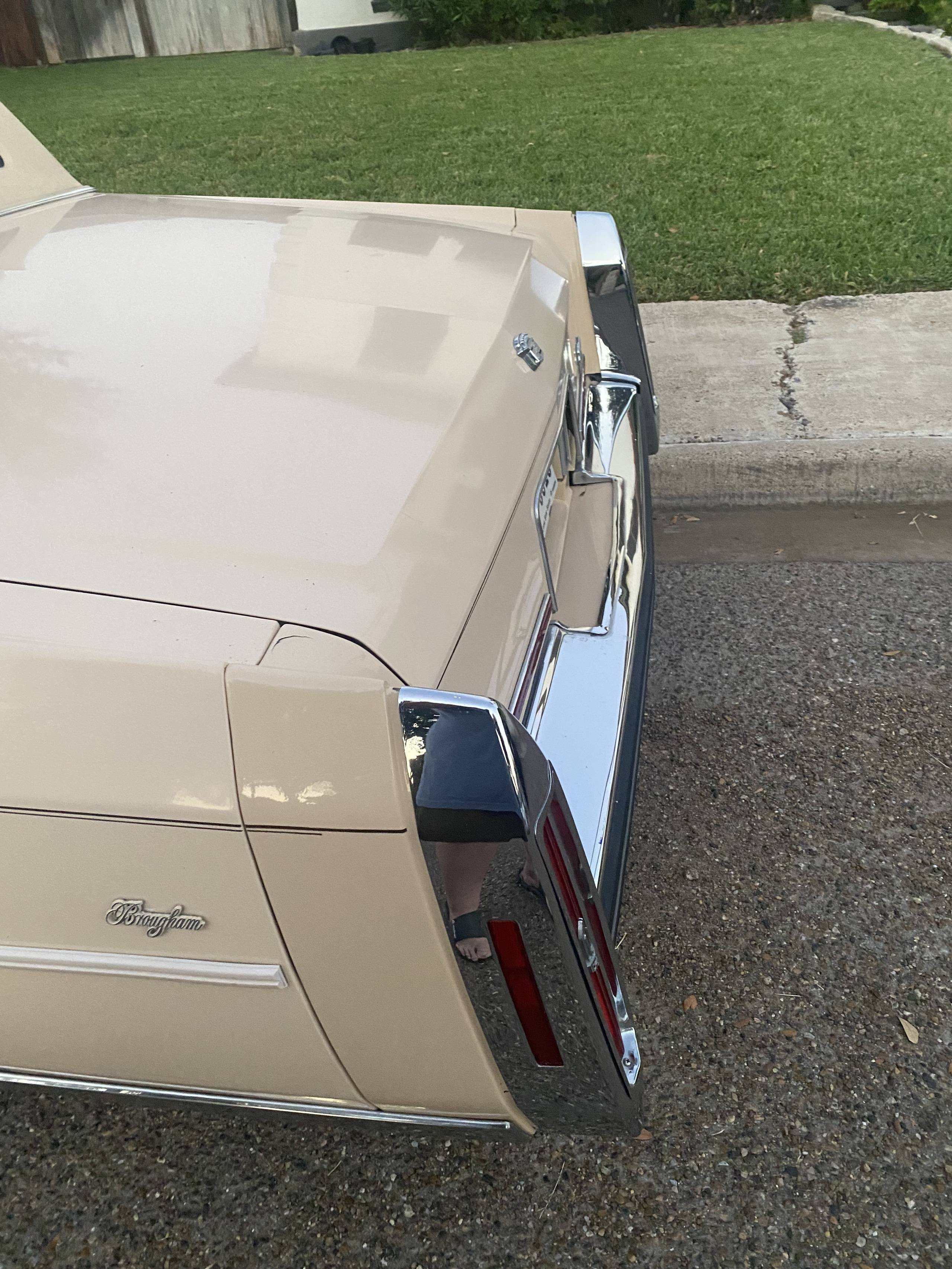 1988 Cadillac Fleetwood 30