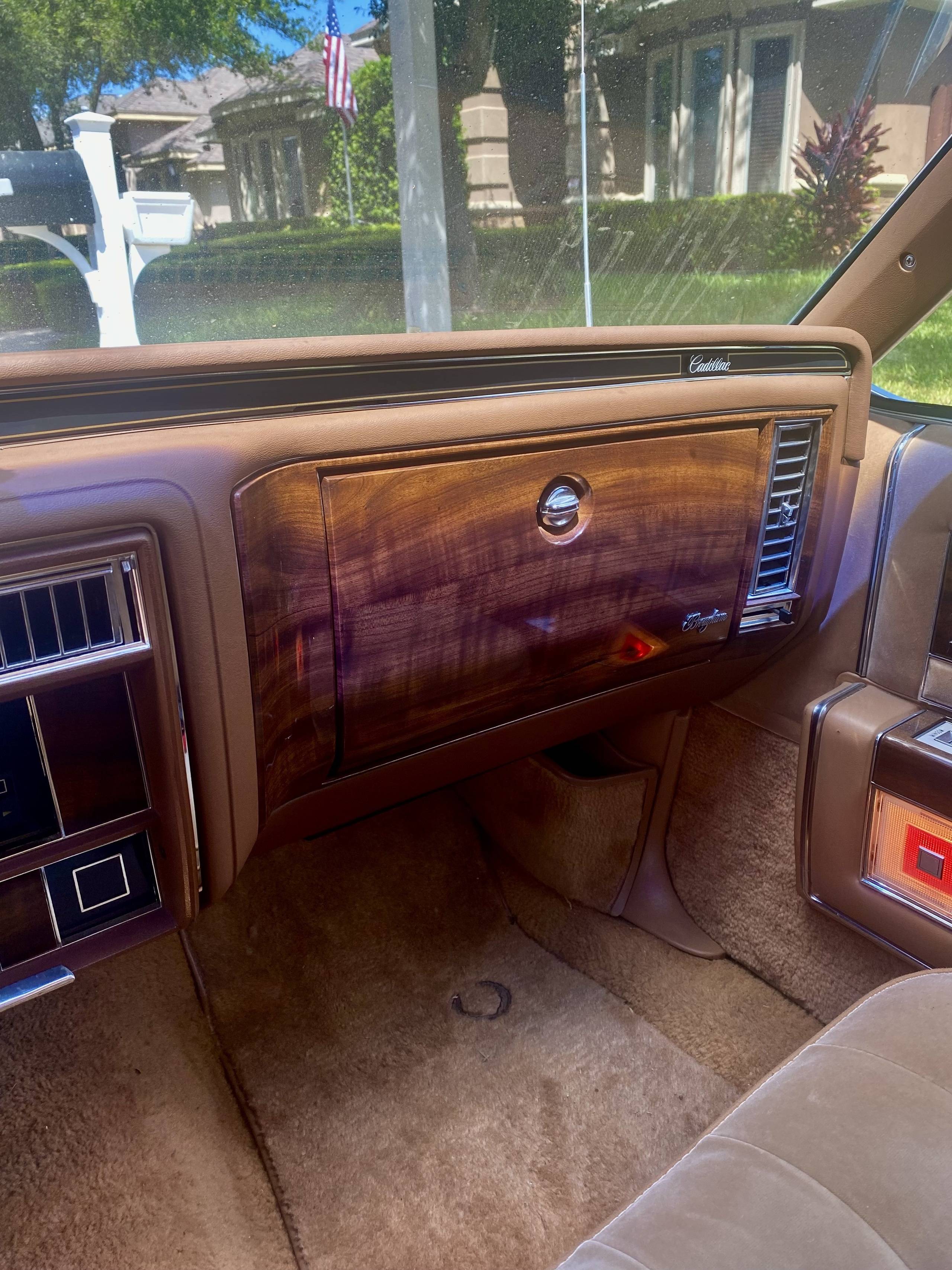 1988 Cadillac Fleetwood 54