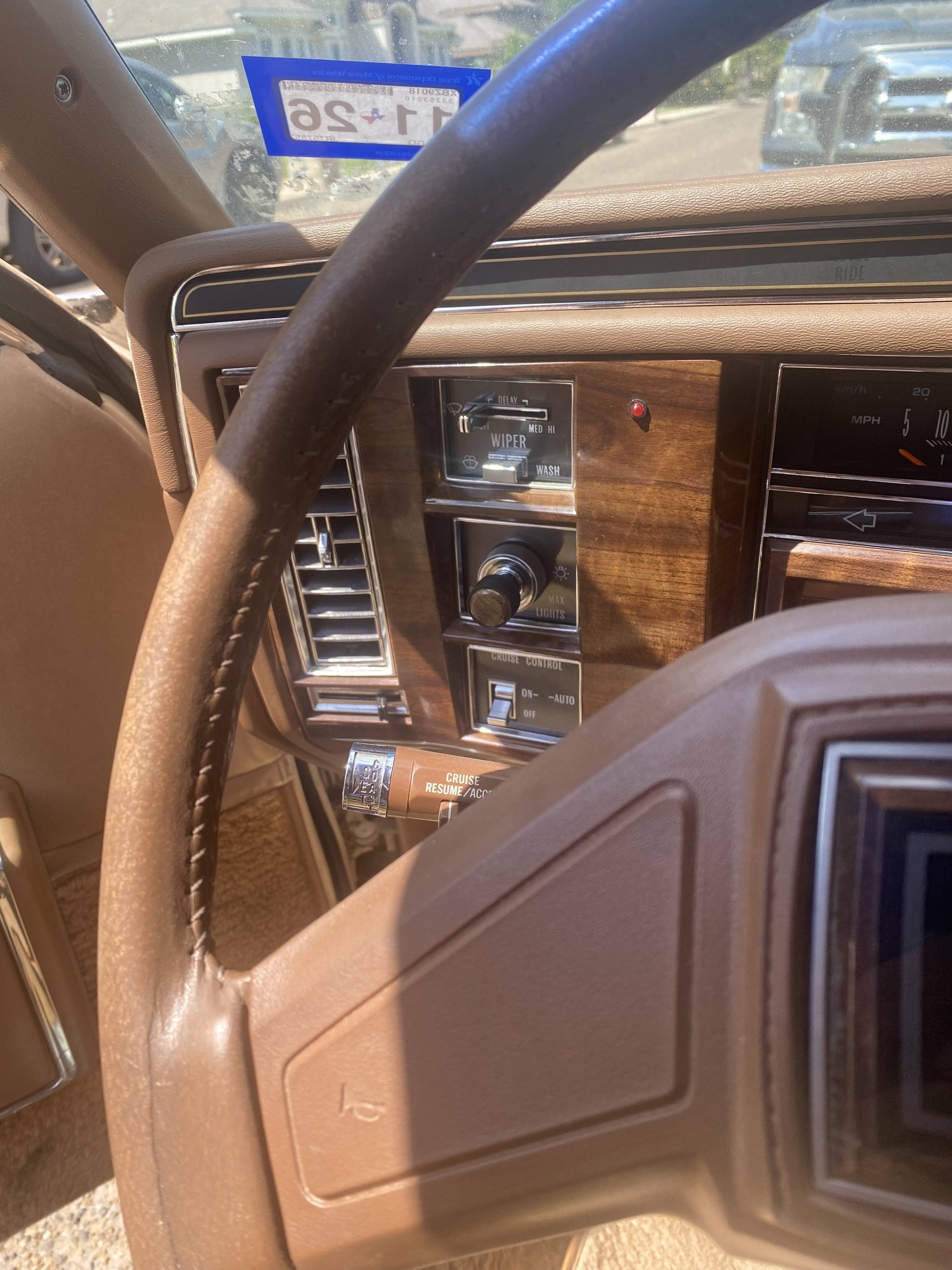 1988 Cadillac Fleetwood 50