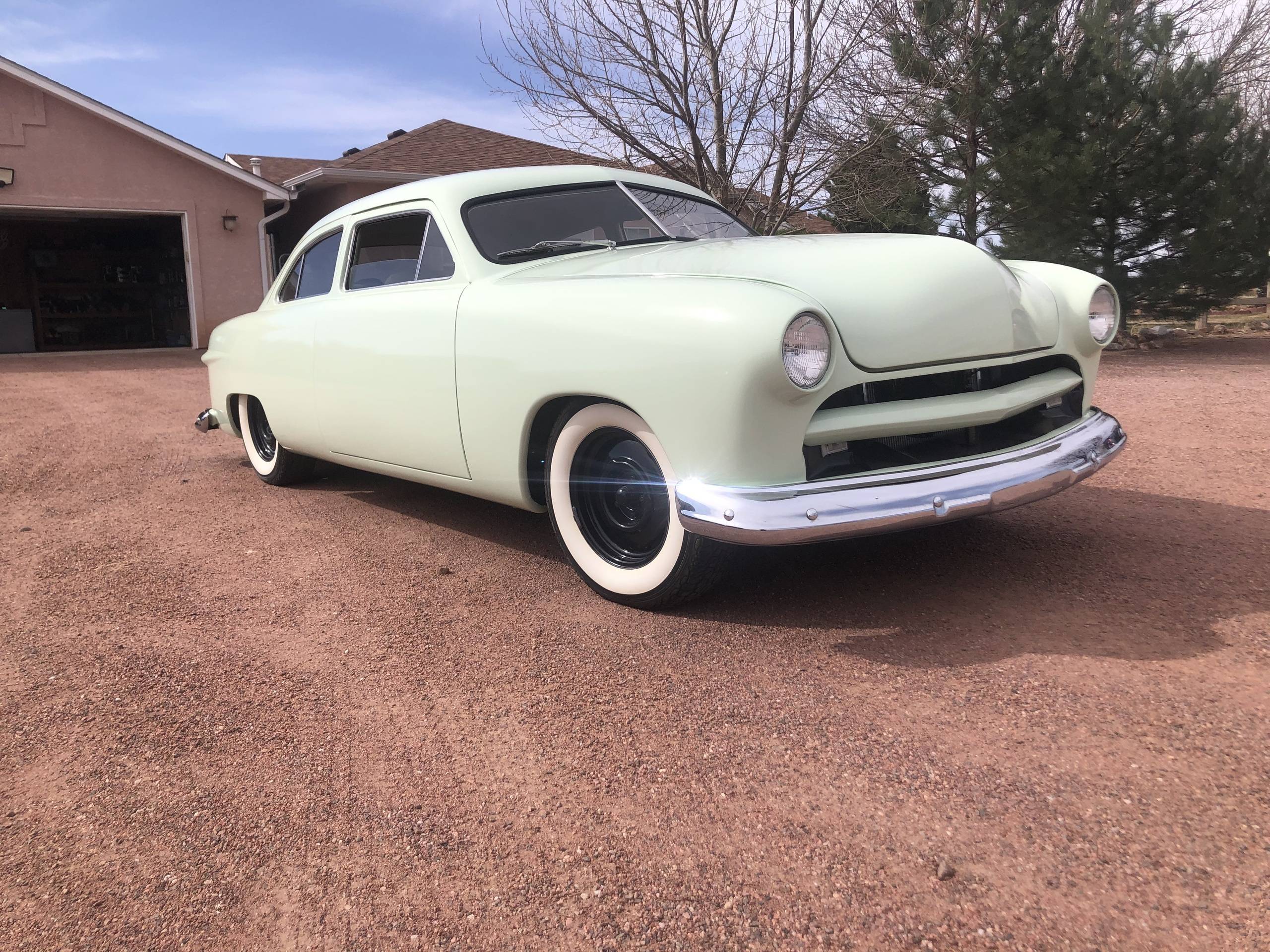 1951 Ford custom 6