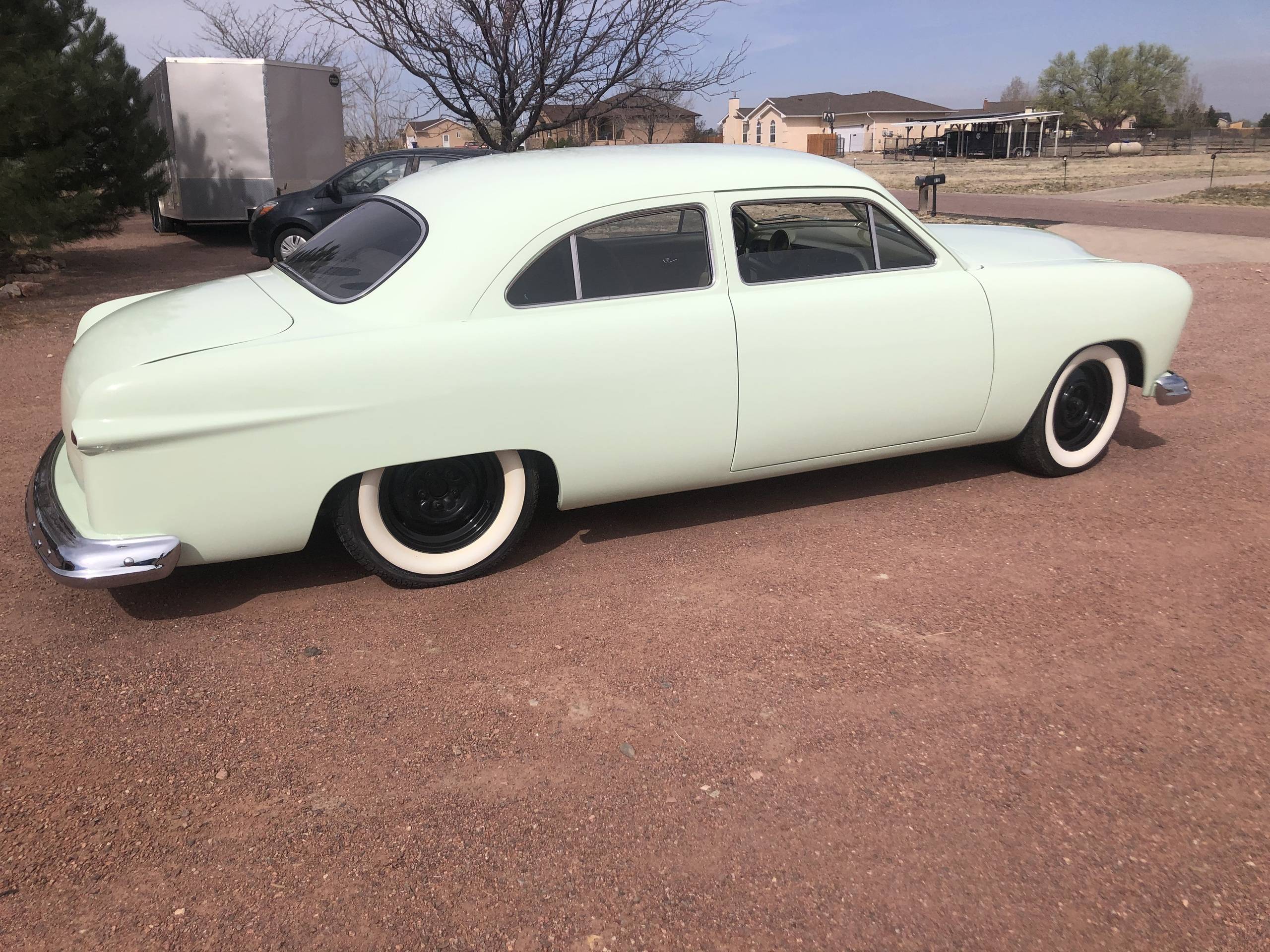 1951 Ford custom 8