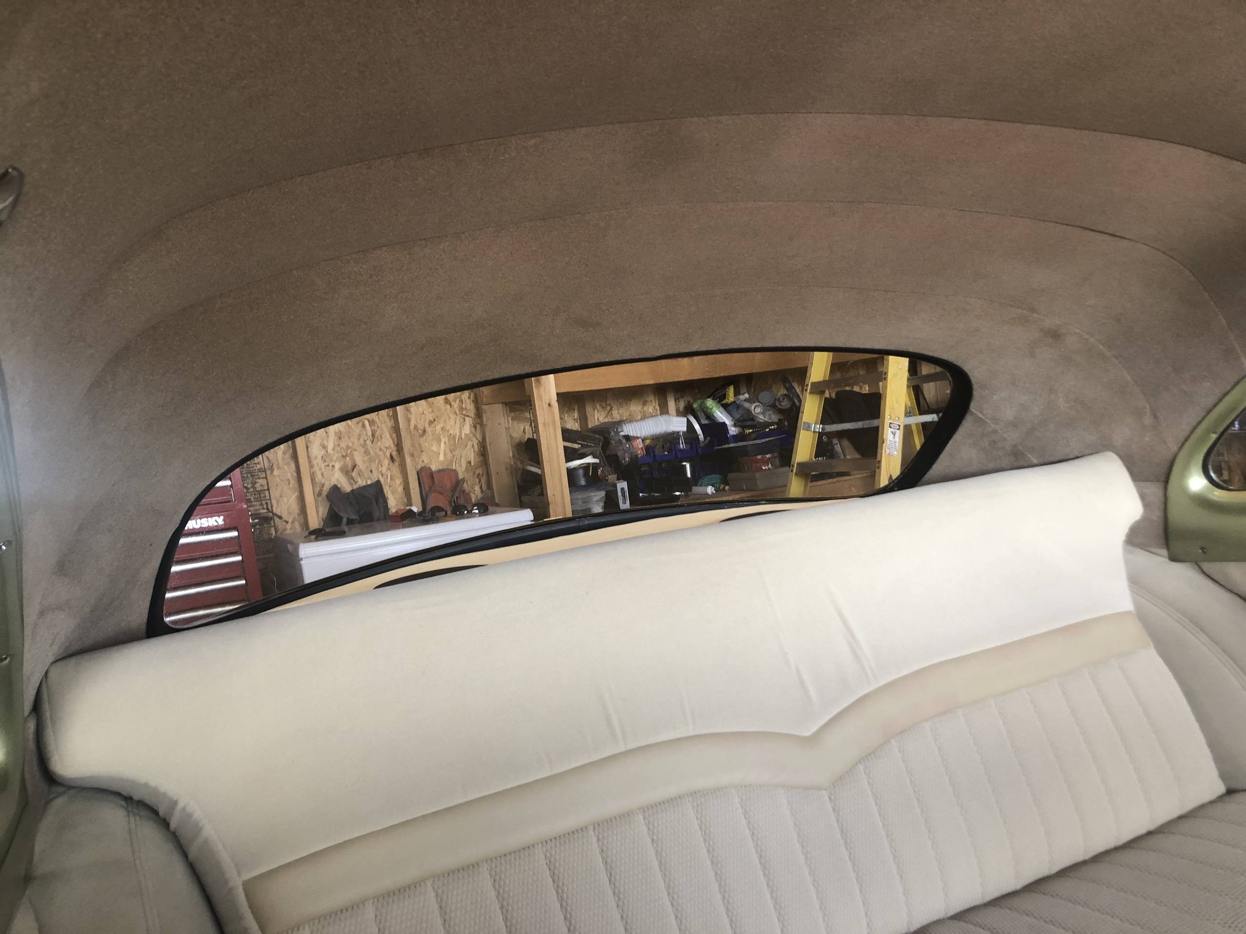 1951 Ford custom 26