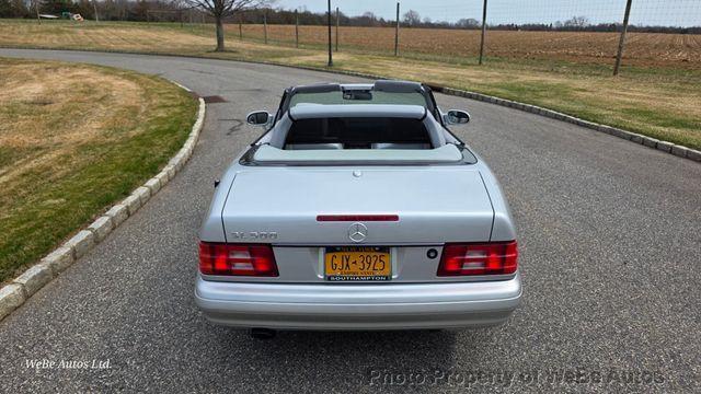2000 Mercedes-Benz SL500 17