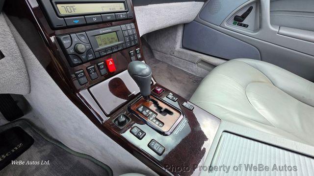 2000 Mercedes-Benz SL500 60