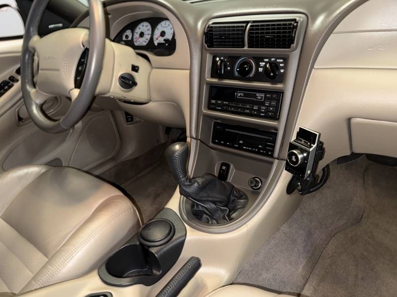 1999 Ford Mustang 59
