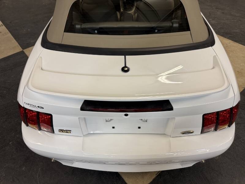 1999 Ford Mustang 72