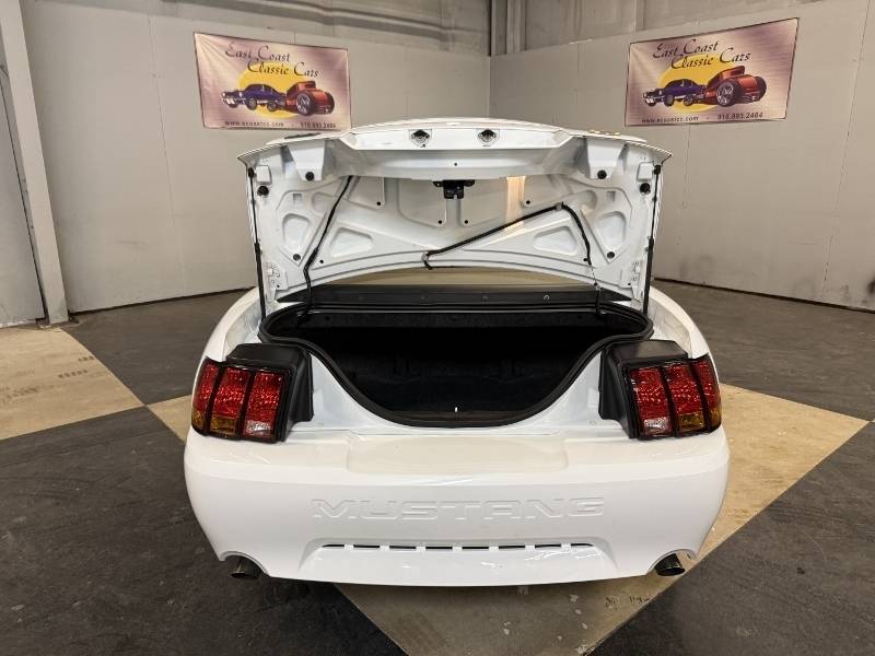 1999 Ford Mustang 75