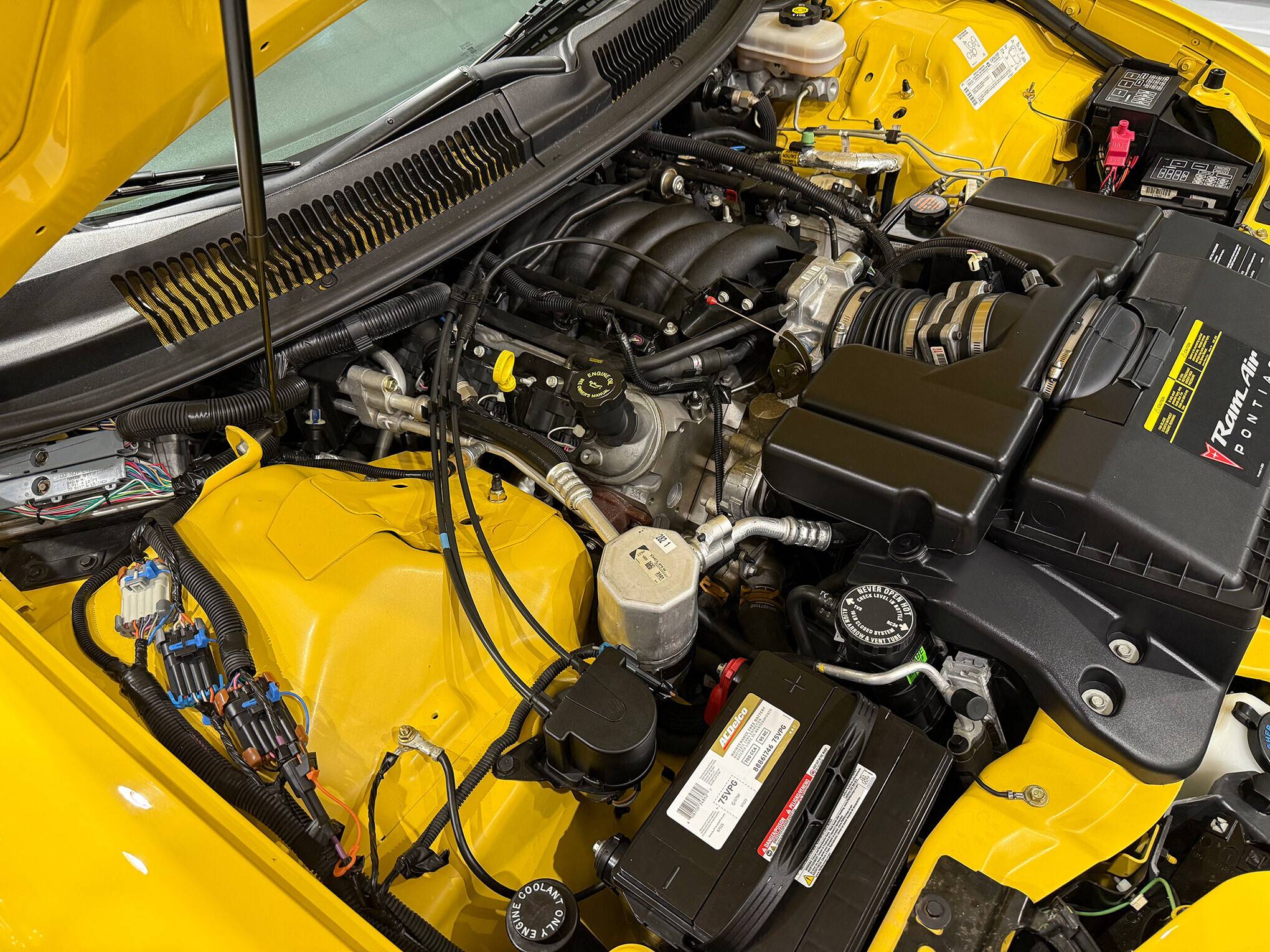 2002 Pontiac Firebird Trans Am 35