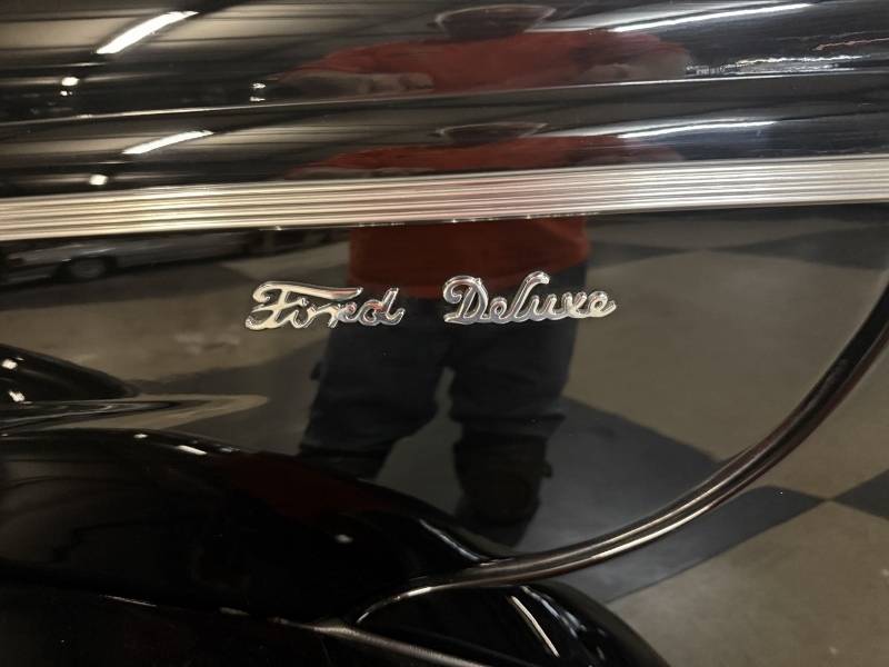 1940 Ford Deluxe 11