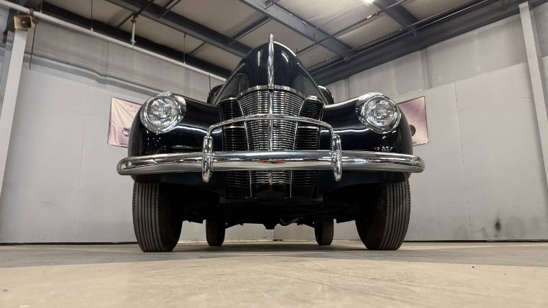 1940 Ford Deluxe 33