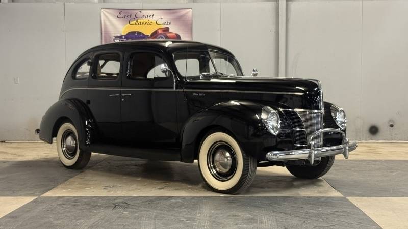 1940 Ford Deluxe 37