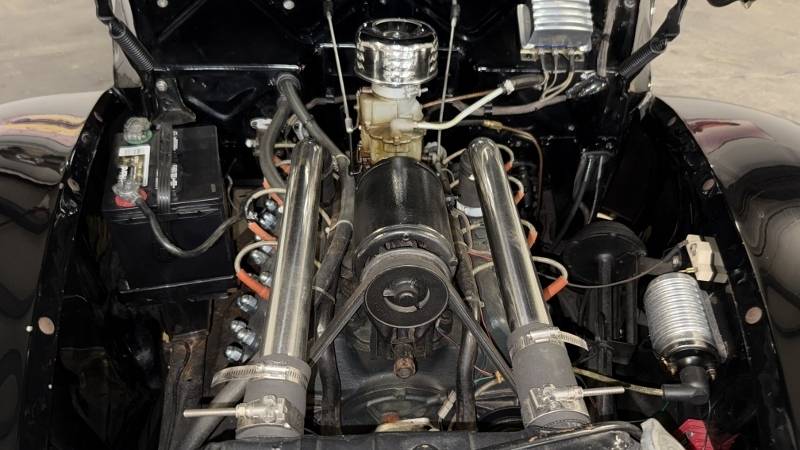 1940 Ford Deluxe 39