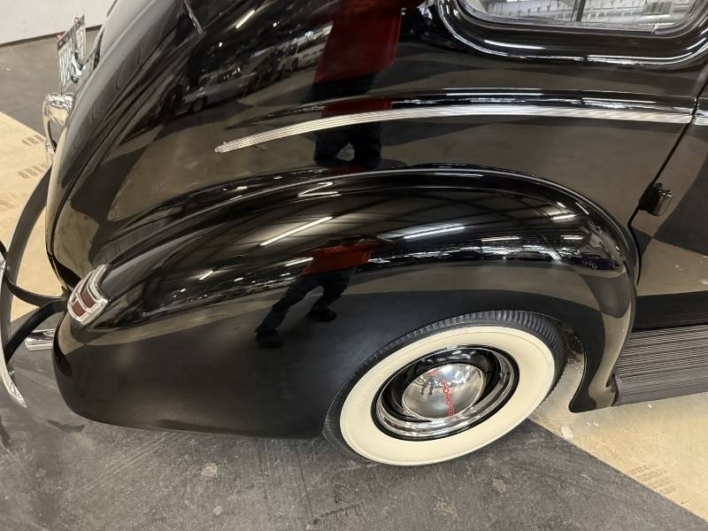 1940 Ford Deluxe 57