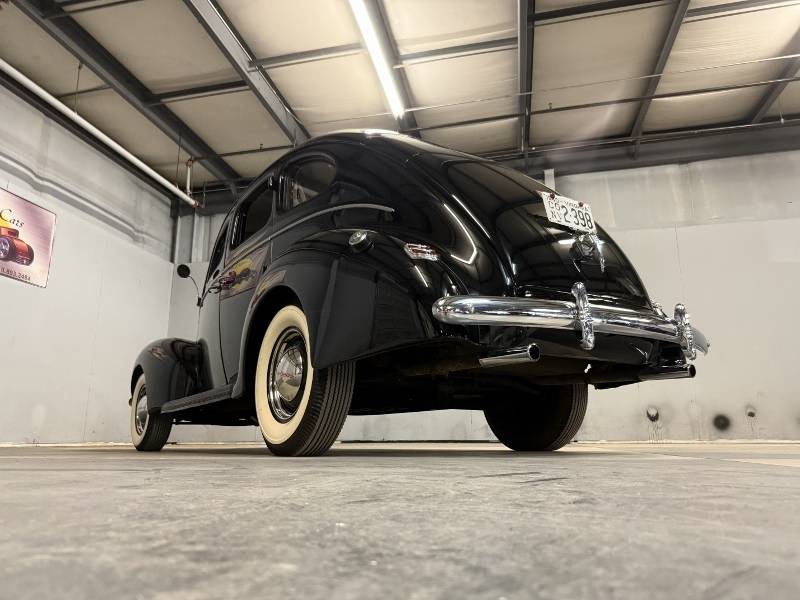 1940 Ford Deluxe 88
