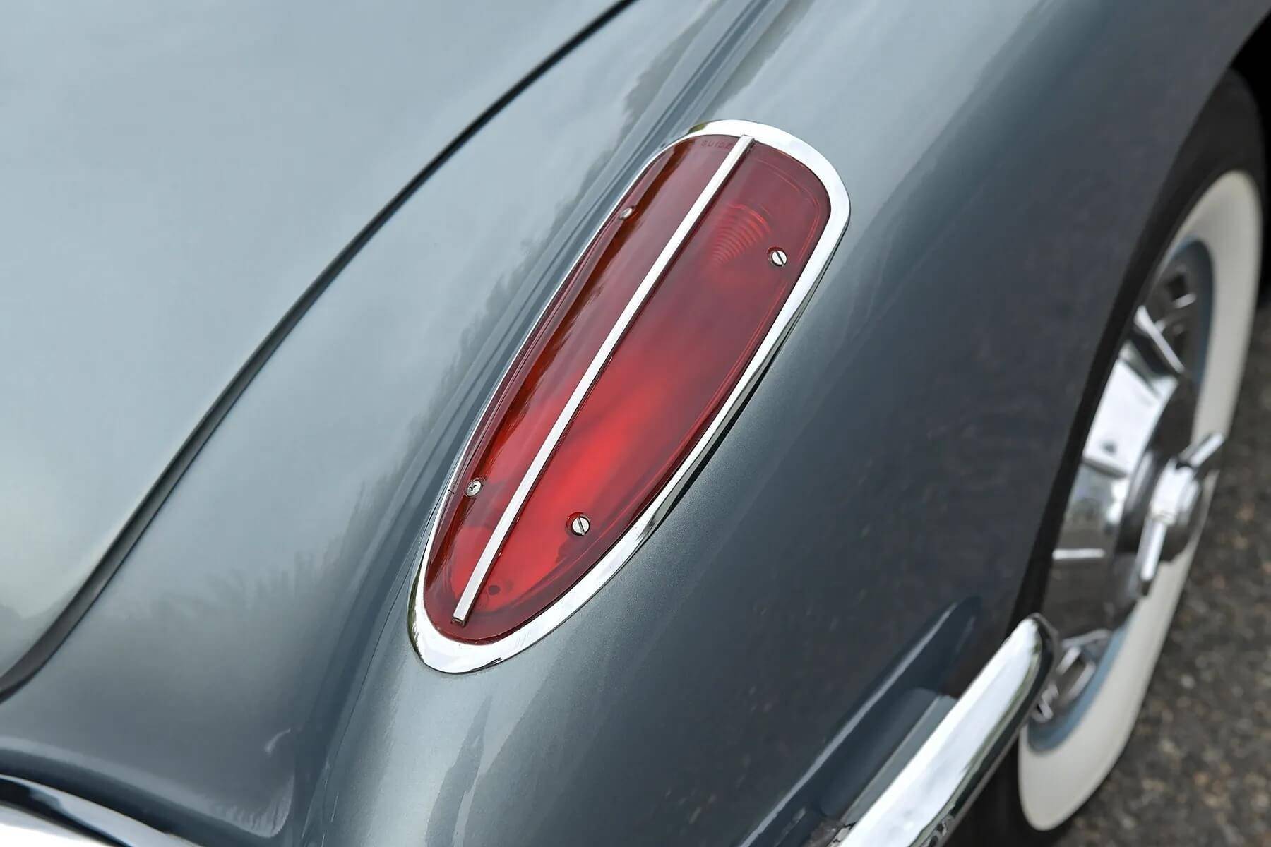 1960 Chevrolet Corvette 23