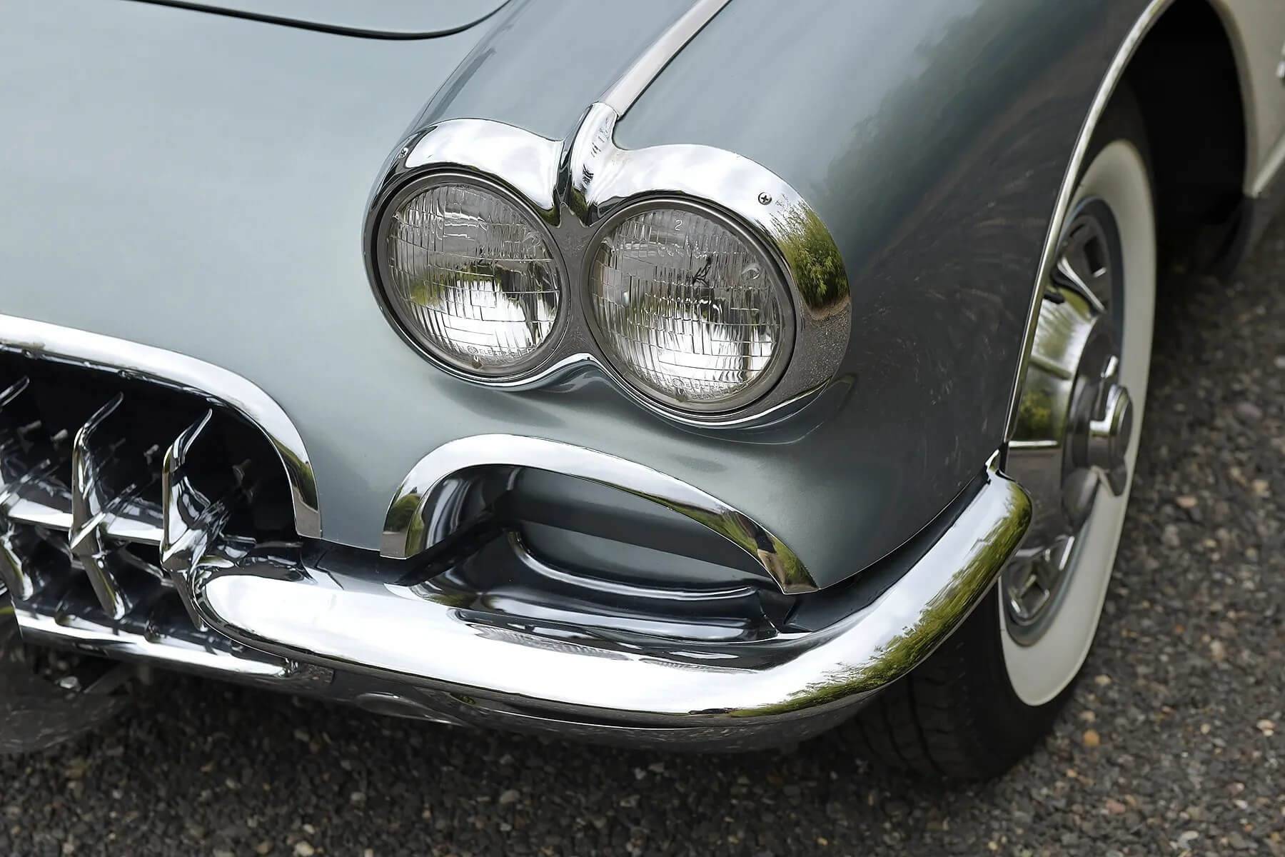 1960 Chevrolet Corvette 5