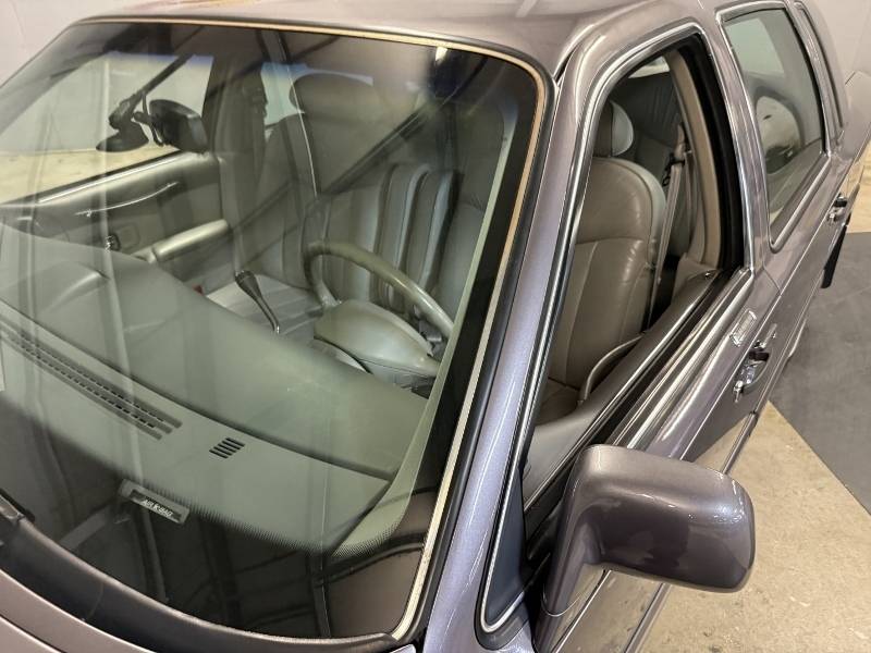 1996 Lincoln Town Car 15