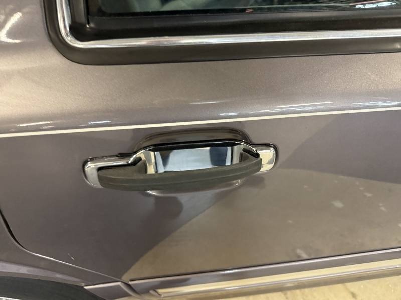 1996 Lincoln Town Car 52