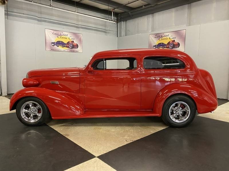 1937 Chevrolet Sedan 1
