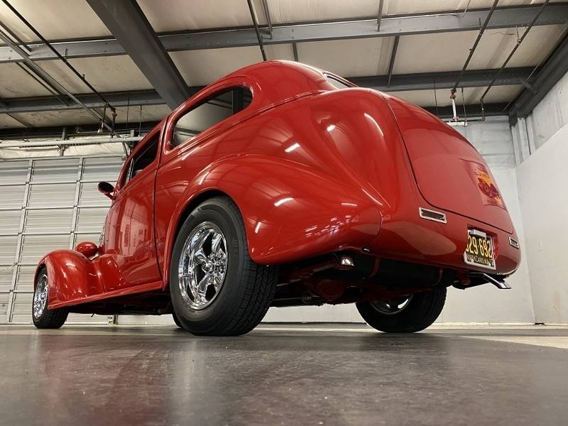 1937 Chevrolet Sedan 5